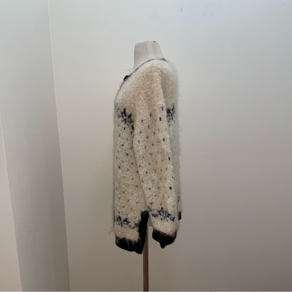 Vintage Jones NY Hand-Knit Mohair/Wool Fuzzy Cozy Cardigan Sweater Size Medium - Picture 3 of 14